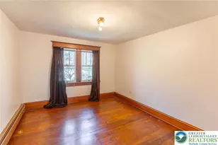 2049 Bushkill Park Dr, Forks Twp, PA 18040 - Photo 15