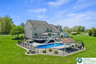 2255 Redwood Drive, North Whitehall Township, PA 18080 - Photo 3