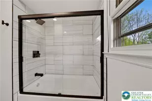 1800 Eastman Ave, Bethlehem City, PA 18018 - Photo 39