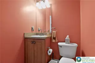 186 Oakmont Ct, Williams Township, PA 18042 - Photo 13
