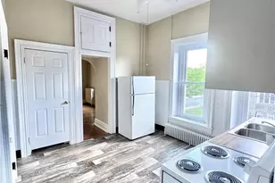 449 Chestnut St, Emmaus Boro, PA 18049 - Photo 9
