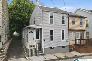 941 Pine St, Allentown City, PA 18102 - Photo 1