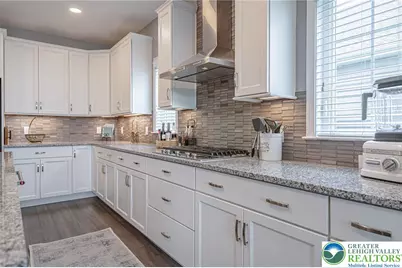 3717 Loyal Lane, Easton, PA 18045 - Photo 11