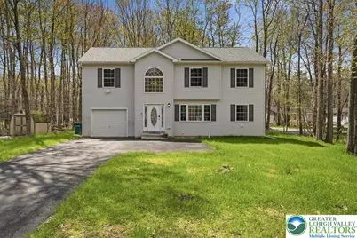 4539 Briarcliff Terrace, Coolbaugh Twp, PA 18466 - Photo 1
