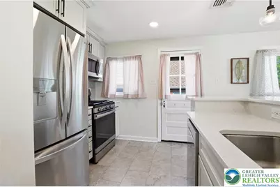 2351 W Greenleaf Street, Allentown City, PA 18104 - Photo 15