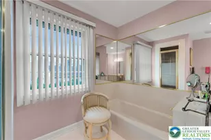 1860 Rosewood Dr, Hanover Twp, PA 18017 - Photo 35