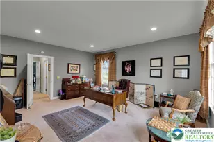 1860 Rosewood Dr, Hanover Twp, PA 18017 - Photo 19