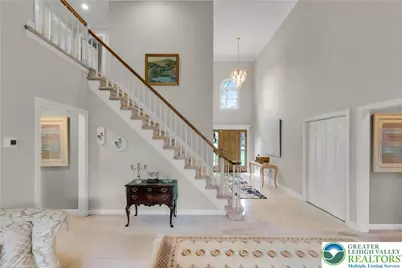 1860 Rosewood Drive, Hanover Twp, PA 18017 - Photo 5