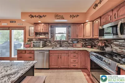 1040 Stagecoach Road, Towamensing Twp, PA 18235 - Photo 17