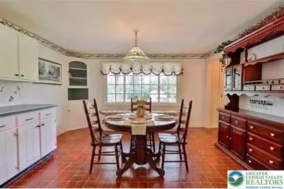 5662 Oak Lane, Lower Milford Township, PA 18092 - Photo 11
