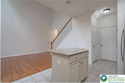 5127 Dogwood Trail, Upper Macungie Township, PA 18104 - Photo 11