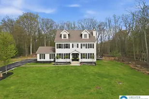 13 Eastridge Ln, Middle Smithfield, PA 18302 - Photo 1