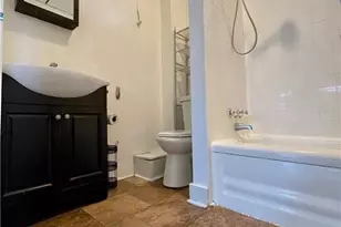126 N 4th St, Easton, PA 18042 - Photo 11