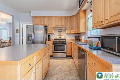 228 McNair Circle, Allen Township, PA 18067 - Photo 19