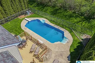 228 McNair Cir, Allen Township, PA 18067 - Photo 5