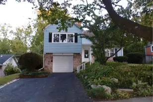 2440 W Livingston St, Allentown City, PA 18104 - Photo 1
