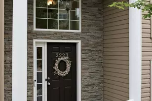 2223 Rising Hill Rd, Whitehall Township, PA 18052 - Photo 3