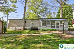 372 Black Oak Ln, Moore Township, PA 18014 - Photo 3