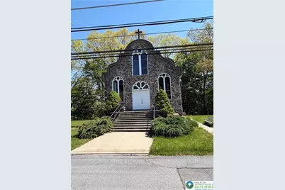 720 Delaware Avenue, Portland Boro, PA 18343 - Photo 1