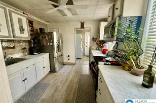 328 N 14th St, Allentown City, PA 18102 - Photo 5