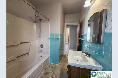 4939 Indian Creek Road, Lower Macungie Township, PA 18062 - Photo 21