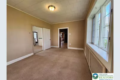4939 Indian Creek Road, Lower Macungie Township, PA 18062 - Photo 9