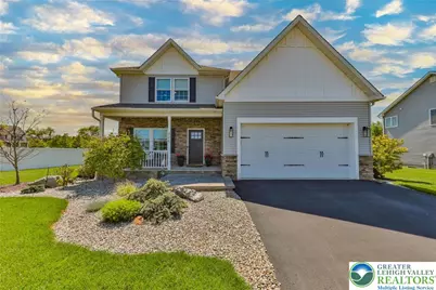426 Freedom Court, Forks, PA 18040 - Photo 1