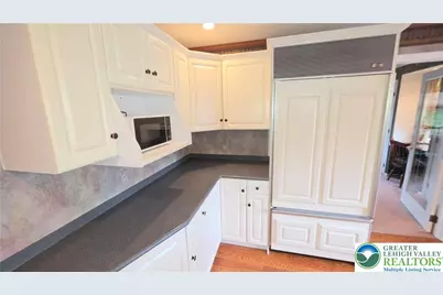142 E North Street, Nazareth Boro, PA 18064 - Photo 31