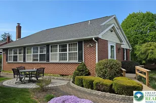 142 E North St, Nazareth Boro, PA 18064 - Photo 13