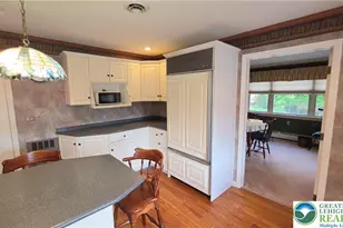 142 E North St, Nazareth Boro, PA 18064 - Photo 27