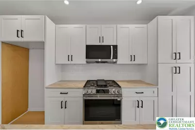 28 N 4th Street, Emmaus Boro, PA 18049 - Photo 19