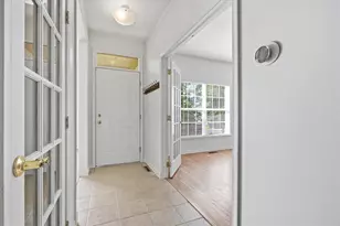 127 Willow Dr, Palmer Twp, PA 18045 - Photo 5