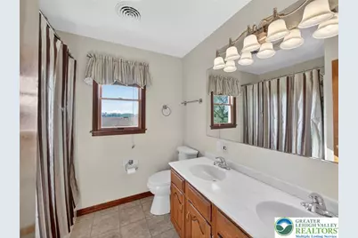 7098 Limerick Square, Bethlehem City, PA 18017 - Photo 21