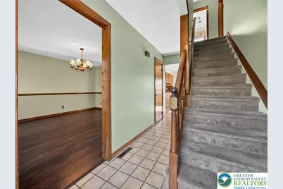 7098 Limerick Square, Bethlehem City, PA 18017 - Photo 5