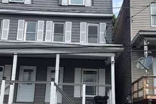 201 Market St, Schuylkill, PA 17930 - Photo 1