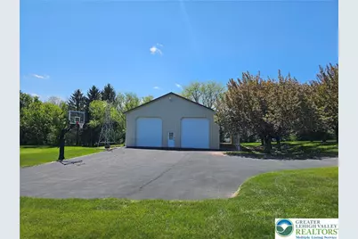 141 Clovershire Drive, Bushkill Twp, PA 18064 - Photo 51