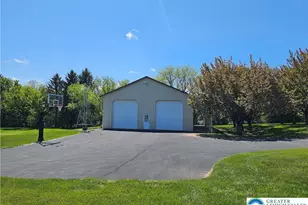 141 Clovershire Dr, Bushkill Twp, PA 18064 - Photo 51