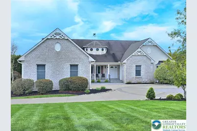 141 Clovershire Drive, Bushkill Twp, PA 18064 - Photo 1