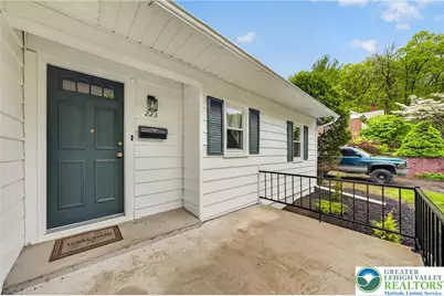 223 Oak Street, Washington Twp, PA 18072 - Photo 9