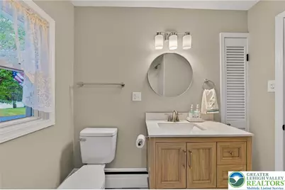 223 Oak Street, Washington Twp, PA 18072 - Photo 39
