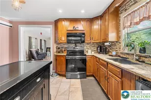 467 Pheasant Rd, Ross Twp, PA 18353 - Photo 7