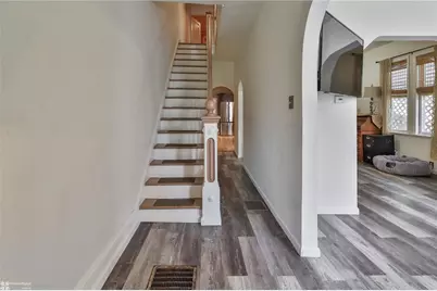 62 N 7th Street, Easton, PA 18042 - Photo 3