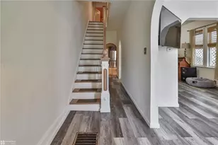 62 N 7th St, Easton, PA 18042 - Photo 3