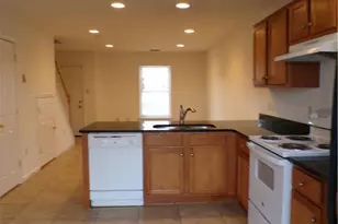 1013 Devonshire Rd, Allentown City, PA 18103 - Photo 5