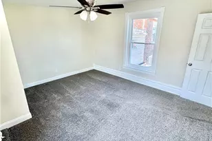 21 W Main St, Macungie Boro, PA 18062 - Photo 15