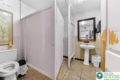 204 W Madison Street, Easton, PA 18042 - Photo 35
