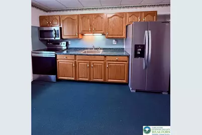 3465 Route 212 #2nd Floor Rear, Springfield Twp, PA 18081 - Photo 3