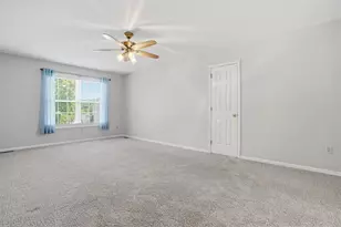 410 Ramblewood Dr, Forks Twp, PA 18040 - Photo 47