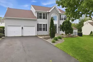 410 Ramblewood Dr, Forks Twp, PA 18040 - Photo 67