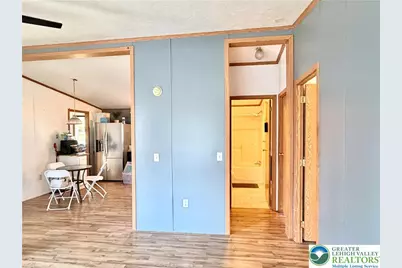 4 Briarwood Court N, East Allen Township, PA 18014 - Photo 7